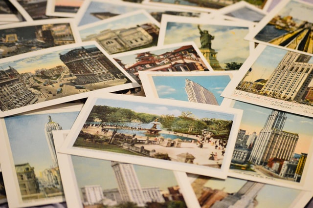 ポストカードの写真がより印象的に おすすめの用紙や加工方法を解説 ラクスルマガジン